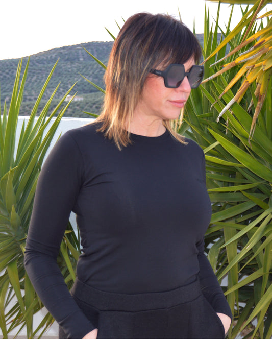 Camiseta Negra - Frontal