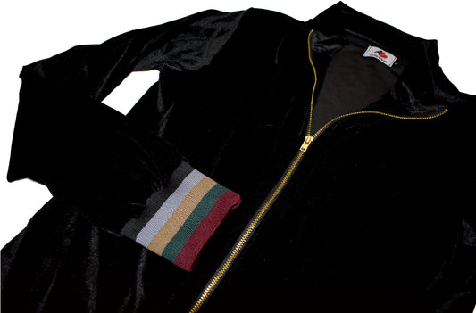 Vestido Terciopelo Negro - Detalle Manga Derecha y Cremallera Frontal